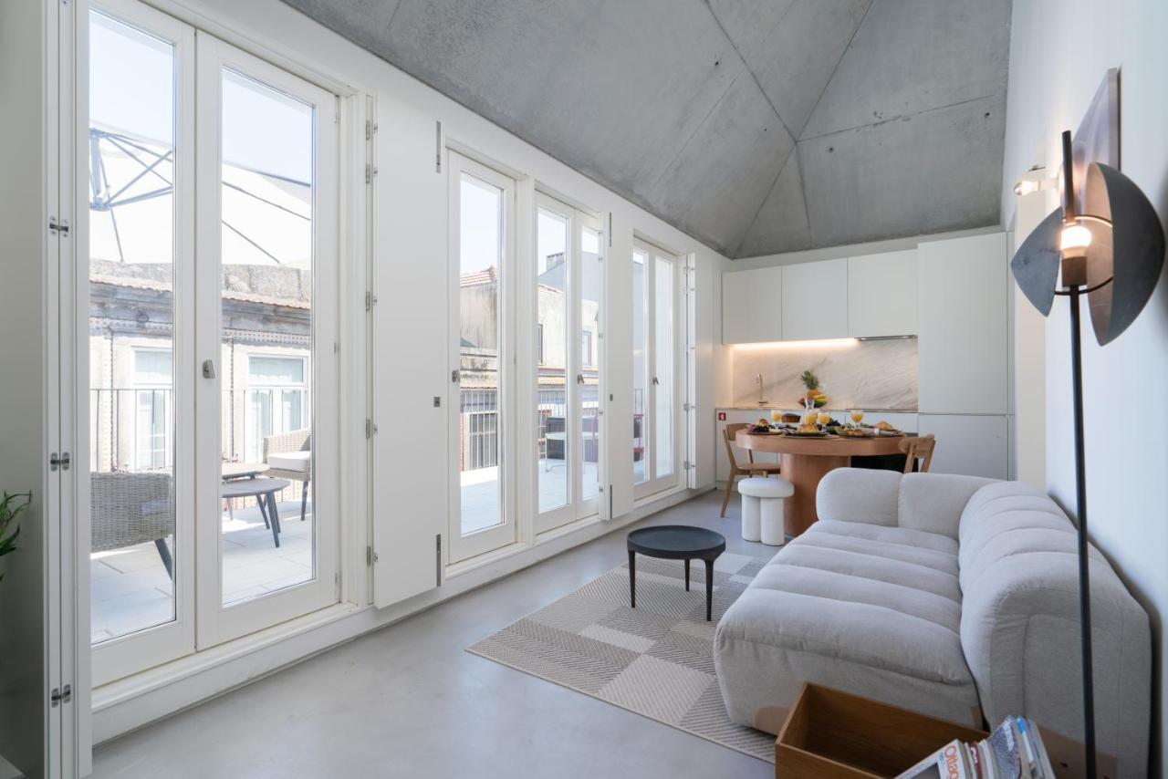 Appartamento Host Wise - Luxurious Private Flats - Balcony OOporto Esterno foto