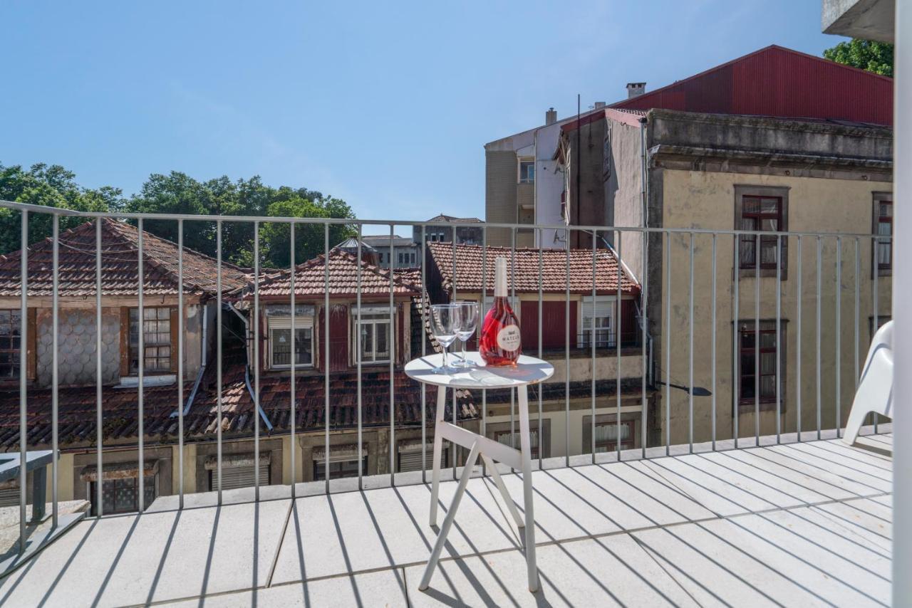 Appartamento Host Wise - Luxurious Private Flats - Balcony OOporto Esterno foto